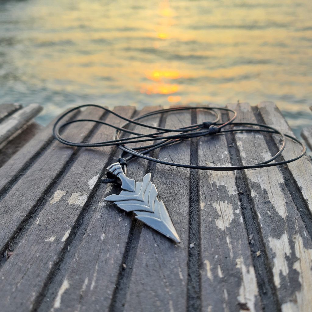 BLADE ARROW MENS NECKLACE