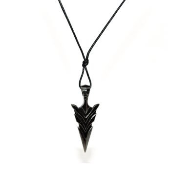 THE BLADE NECKLACE