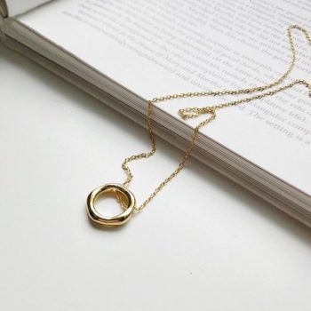 THE HARMONIA NECKLACE