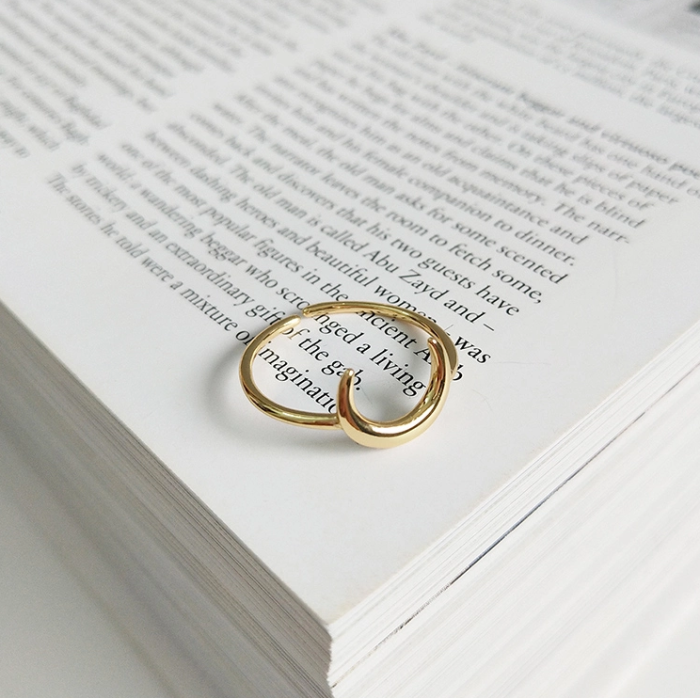 GOLD MOON RING