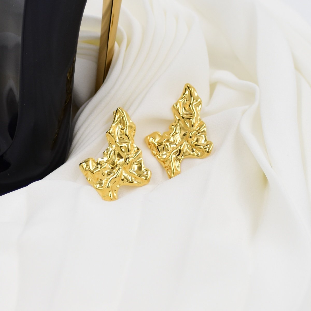 ZOE EARRINGS GOLD